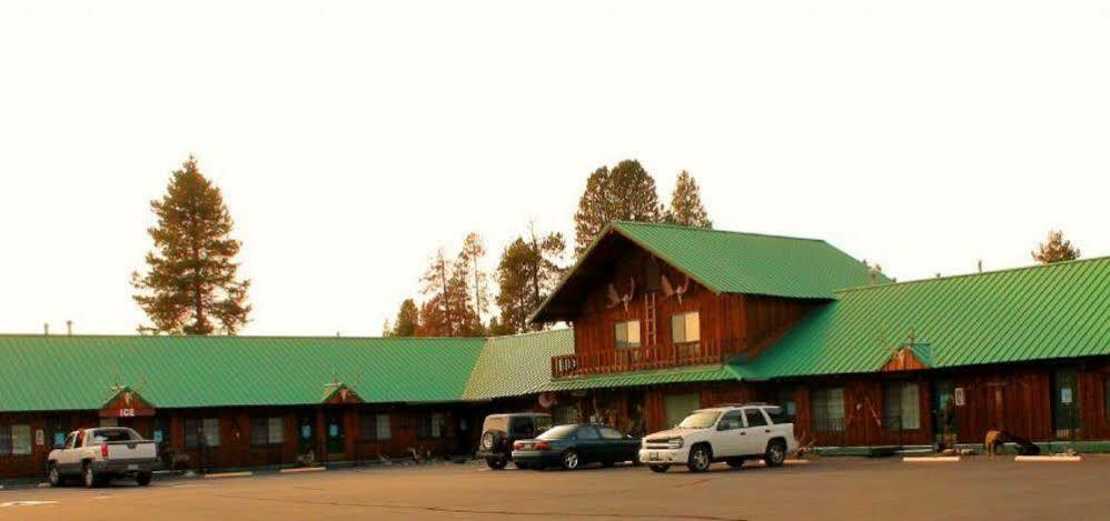 The Woodsman Country Lodge Motel Crescent Exterior photo