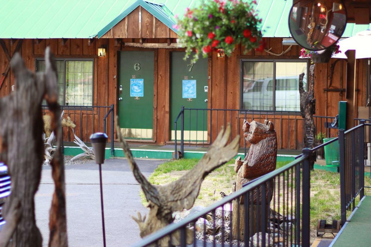 The Woodsman Country Lodge Motel Crescent Exterior photo